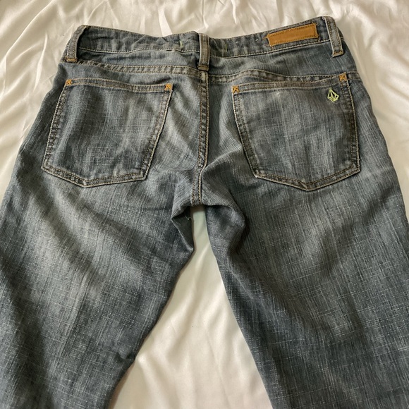 Volcom Brand jeans - Picture 2 of 4